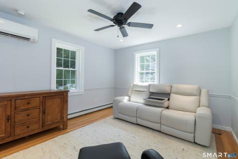 80 River Road Clinton CT 06413