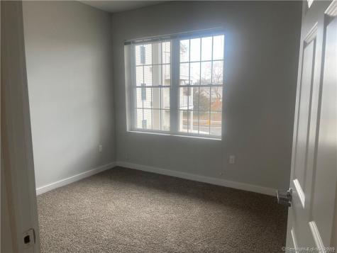 85 Hemingway Avenue East Haven CT 06512