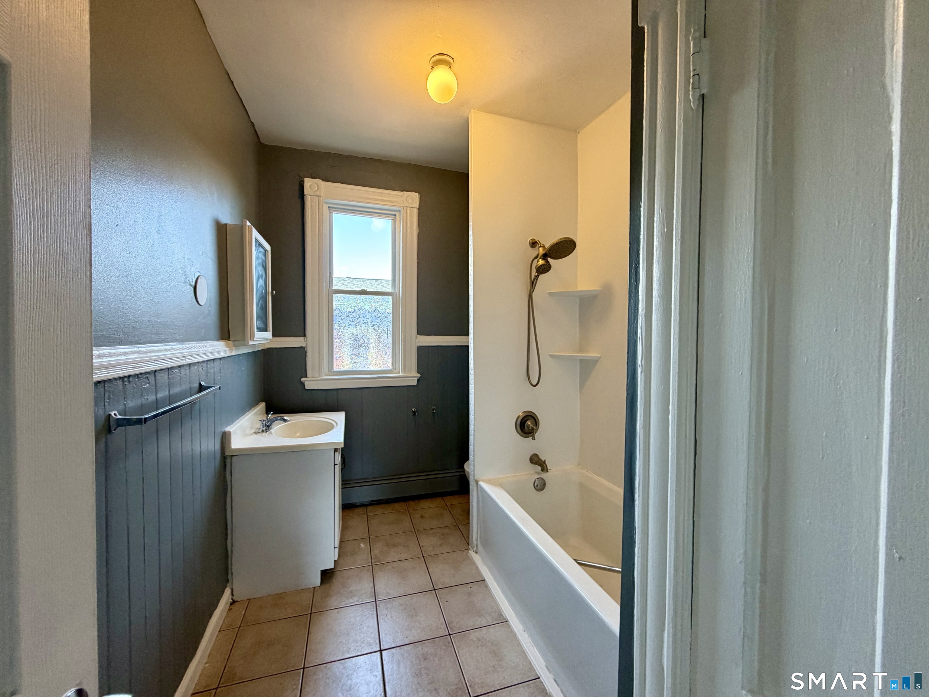 179-181 Babcock Street Hartford CT 06106