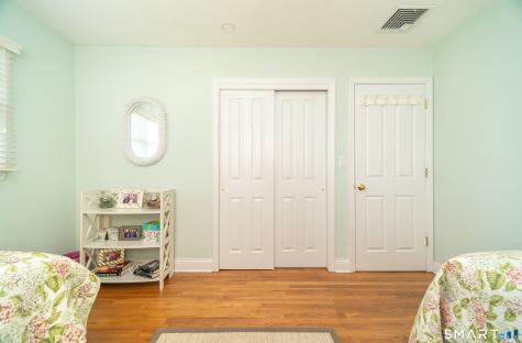 4 East Walk Clinton CT 06413