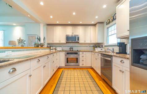 4 East Walk Clinton CT 06413