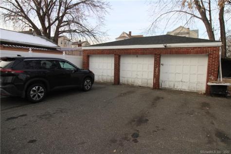 82 Douglas Street Hartford CT 06114