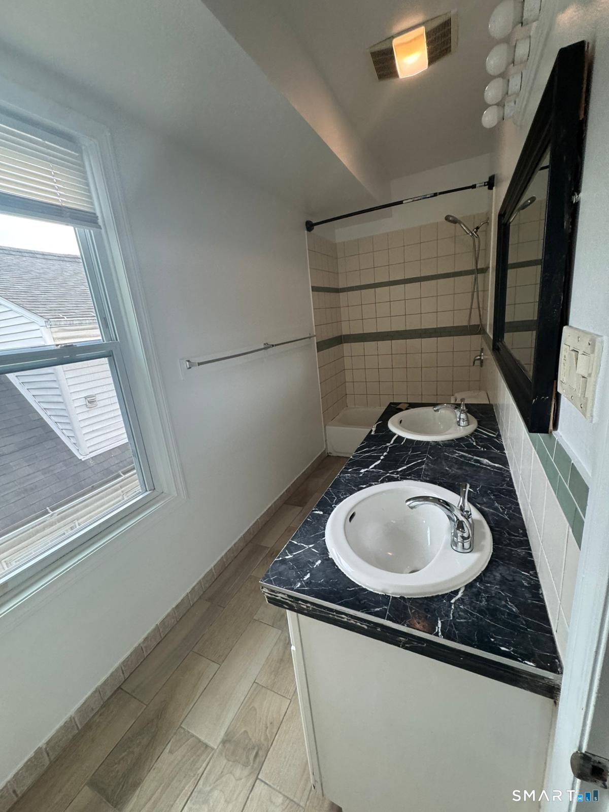182 Hewitt Street Bridgeport CT 06607