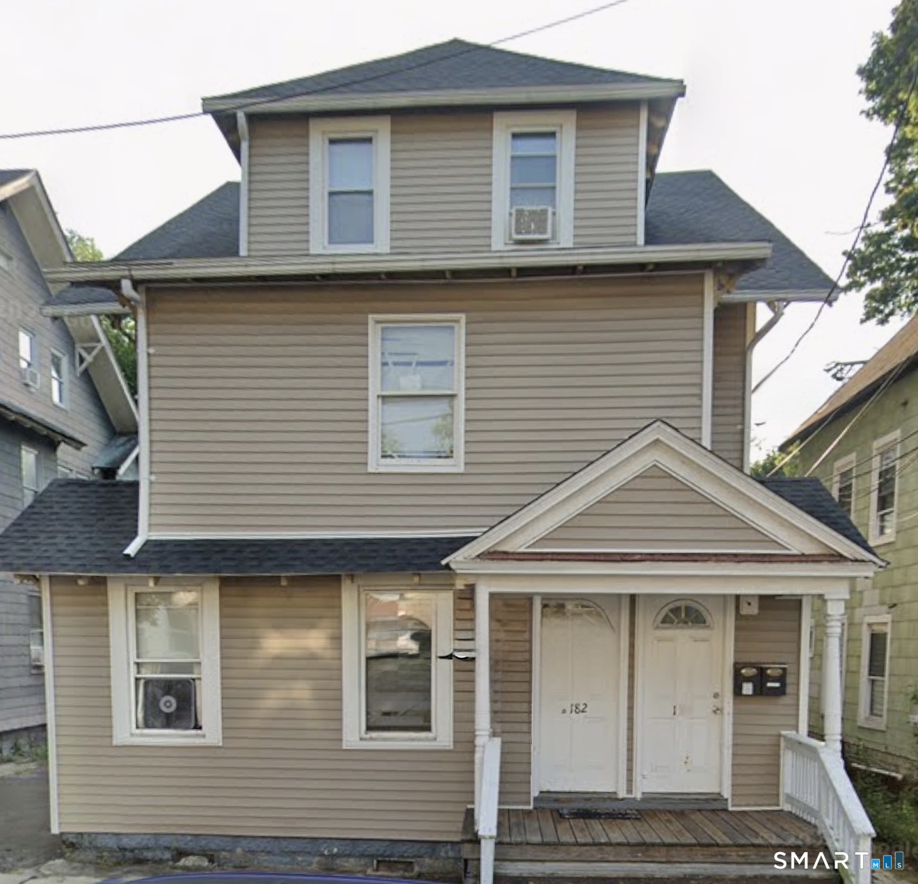 182 Hewitt Street Bridgeport CT 06607