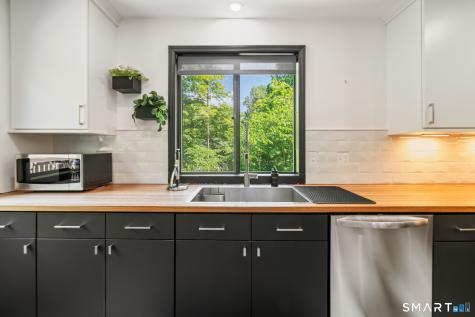 3 Burnett Road New Milford CT 06776
