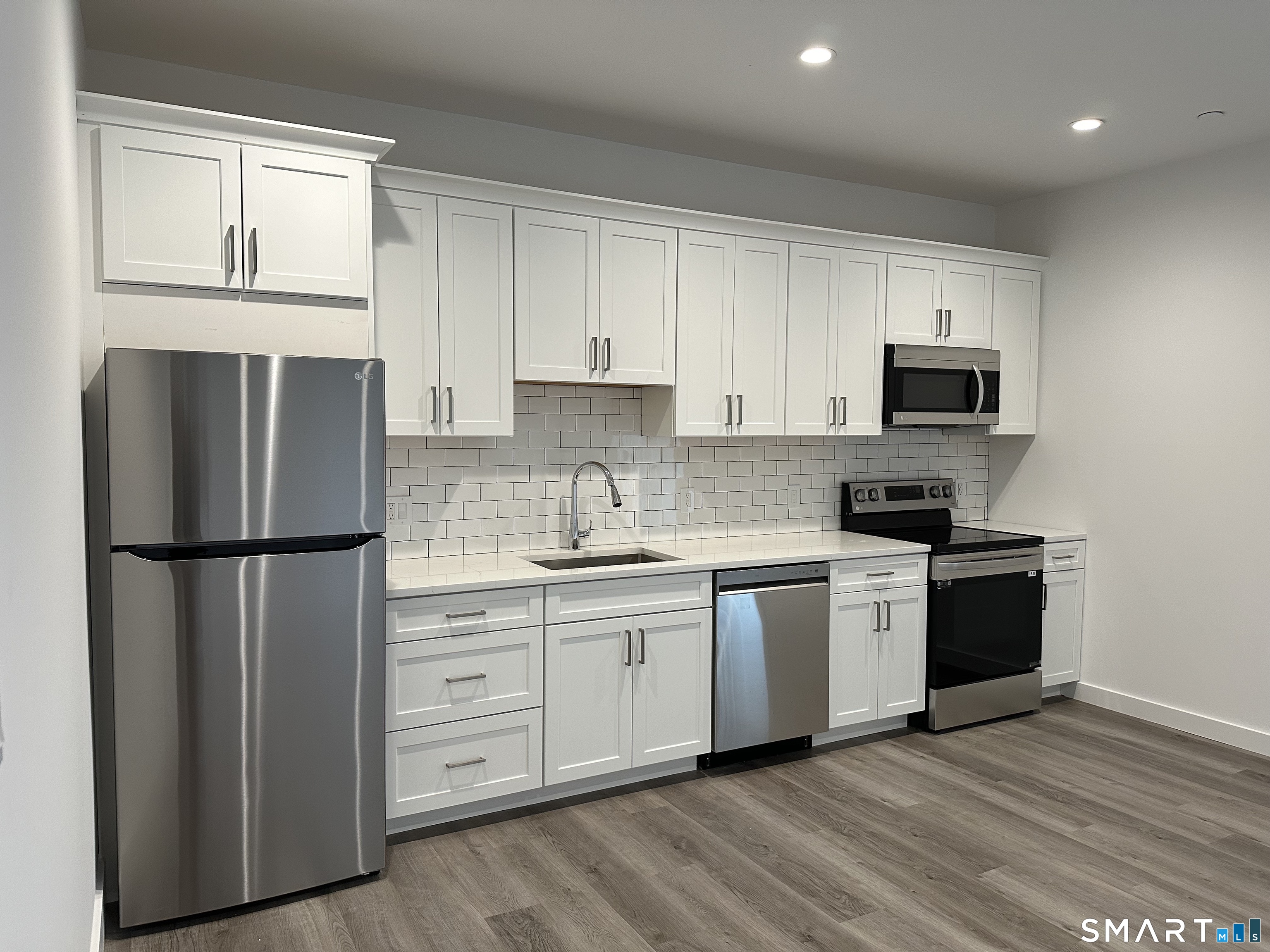 528 Black Rock Turnpike Fairfield CT 06825