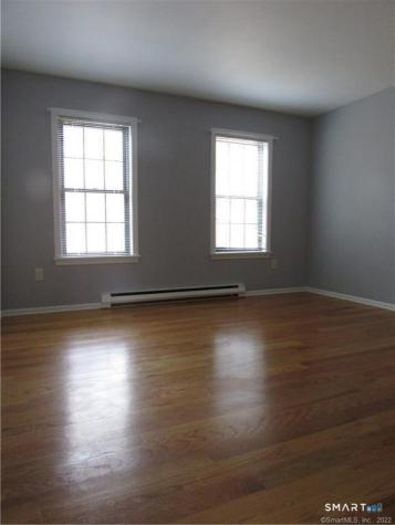 18 Aspetuck Village New Milford CT 06776
