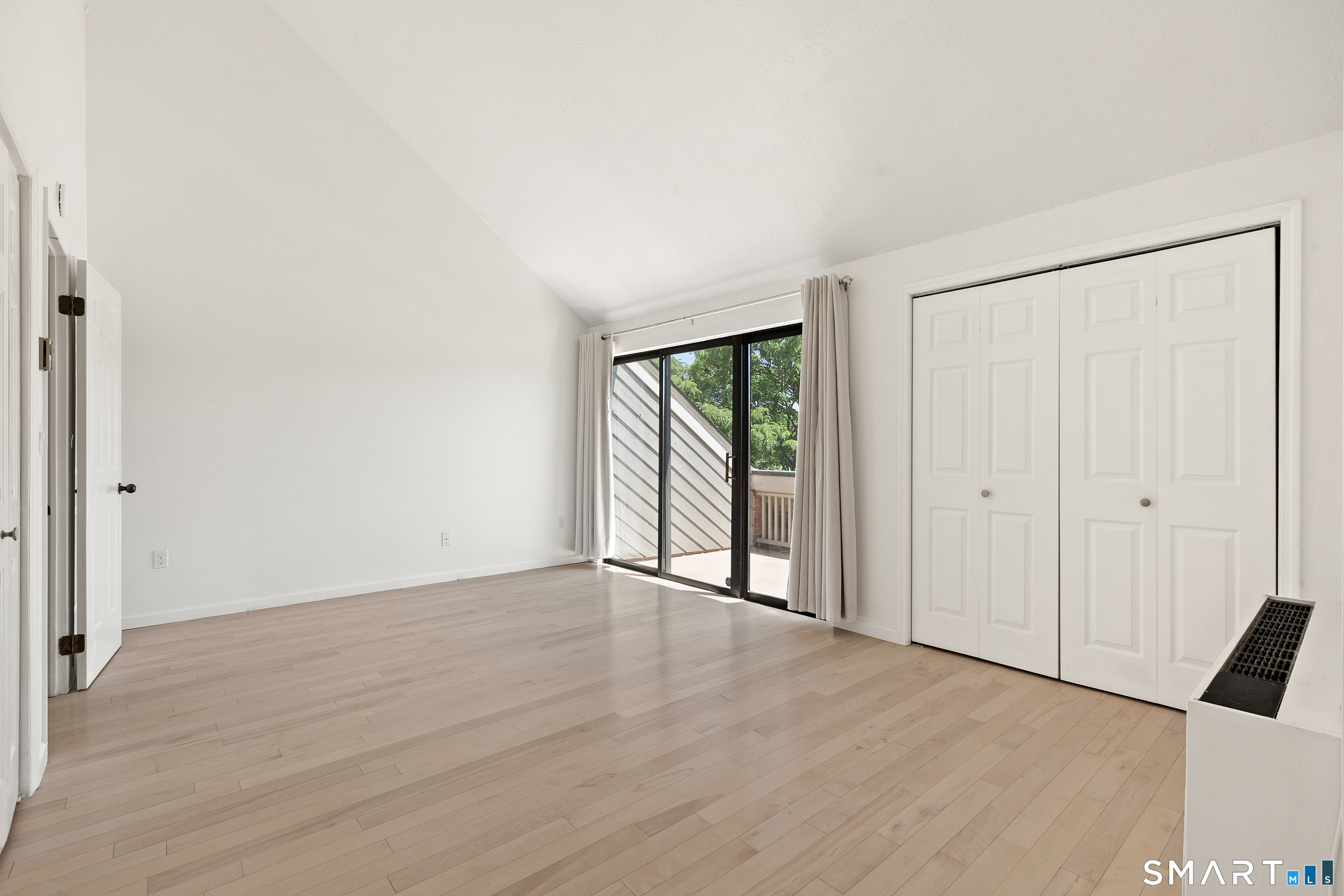 15 River Road Greenwich CT 06807