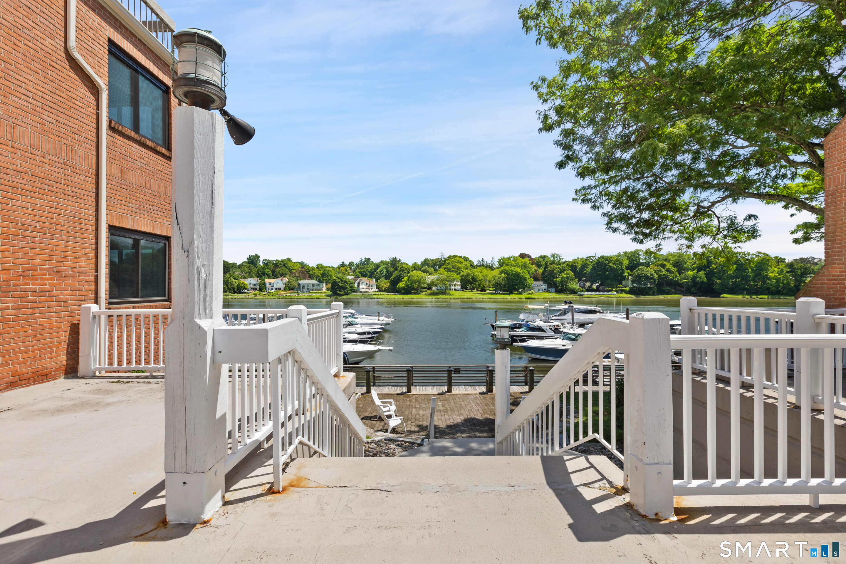 15 River Road Greenwich CT 06807