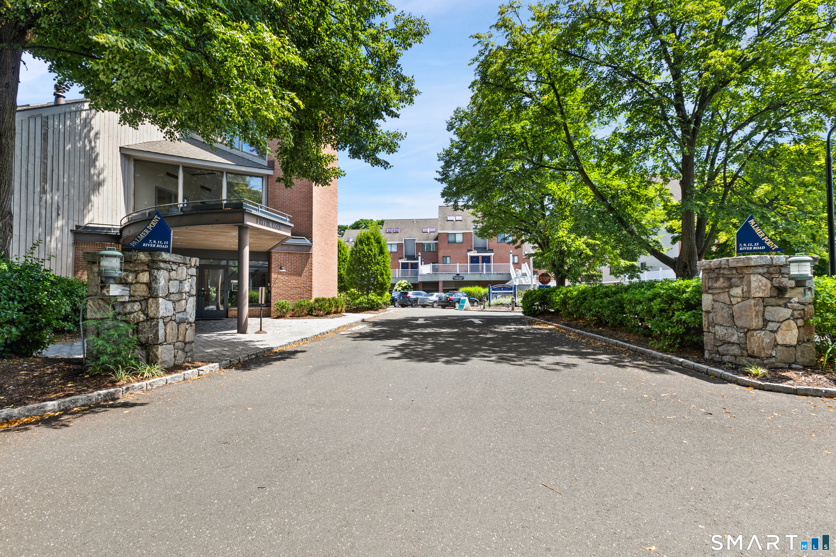 15 River Road Greenwich CT 06807