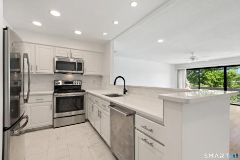 15 River Road Greenwich CT 06807