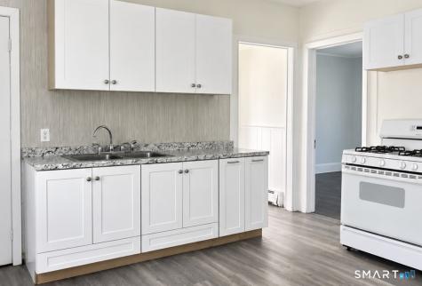 2086 East Main Street Waterbury CT 06705
