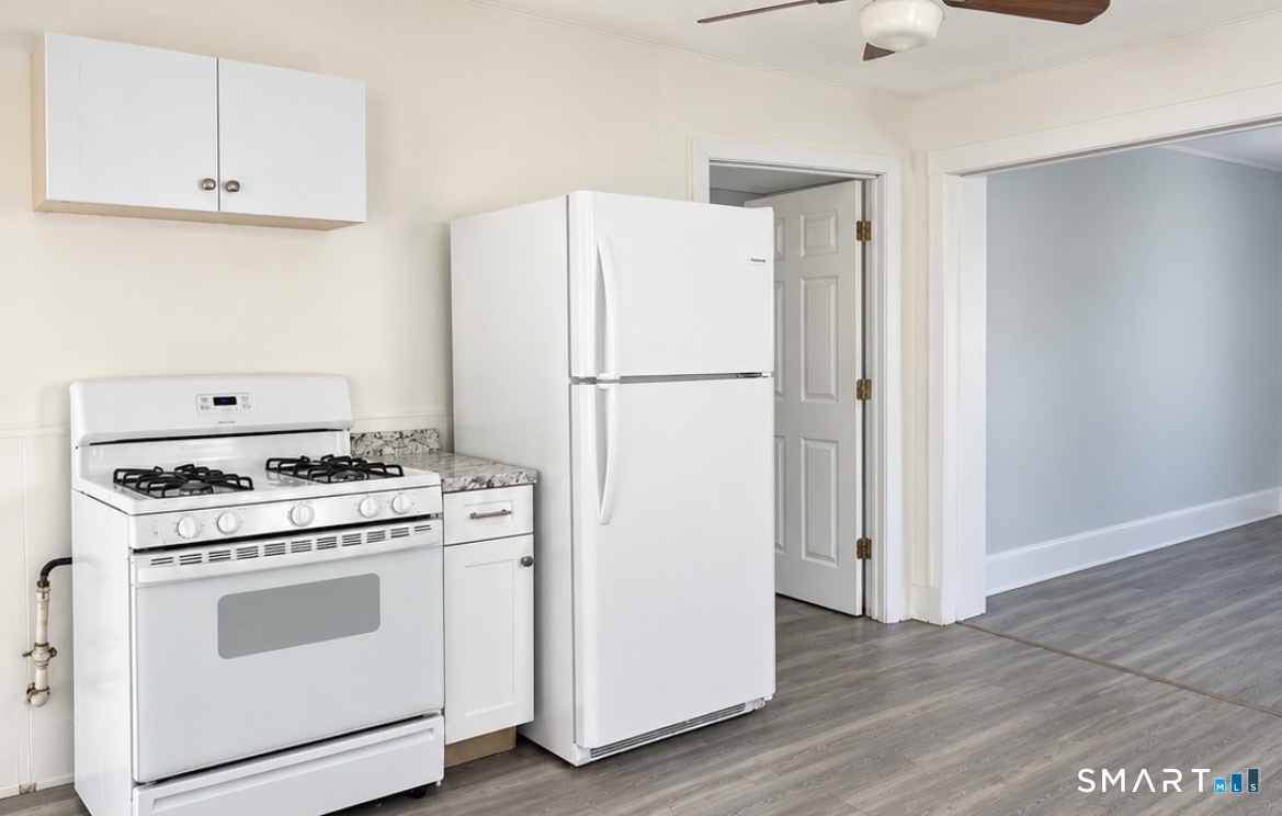 2086 East Main Street Waterbury CT 06705