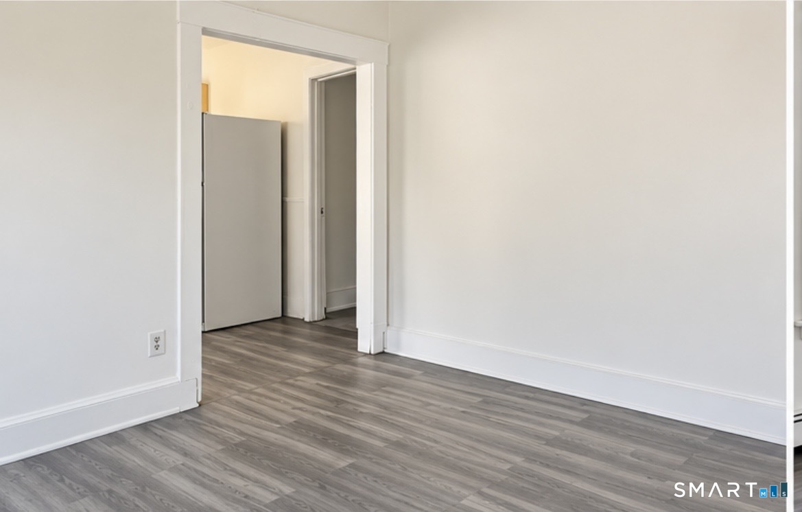 2086 East Main Street Waterbury CT 06705