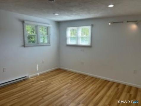 2 Lincoln Ave (Mystic) Stonington CT 06355
