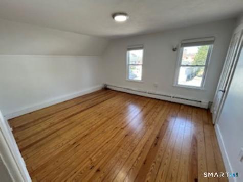2 Lincoln Ave (Mystic) Stonington CT 06355