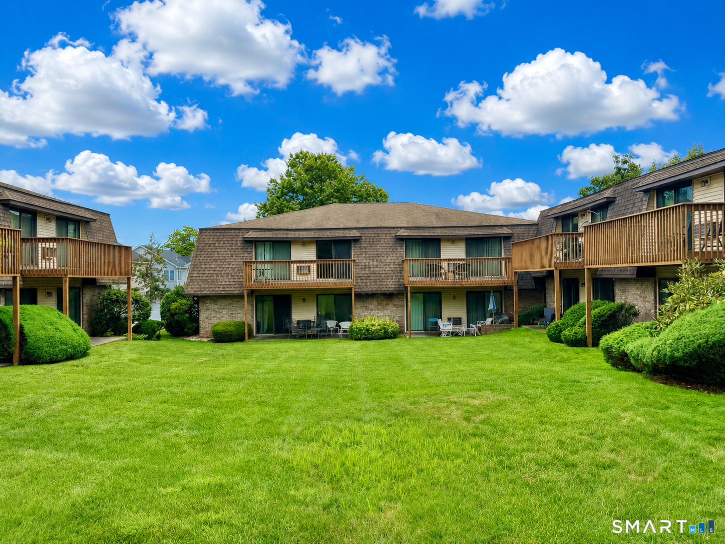 180 Colonial Road Stamford CT 06906