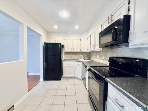 180 Colonial Road Stamford CT 06906