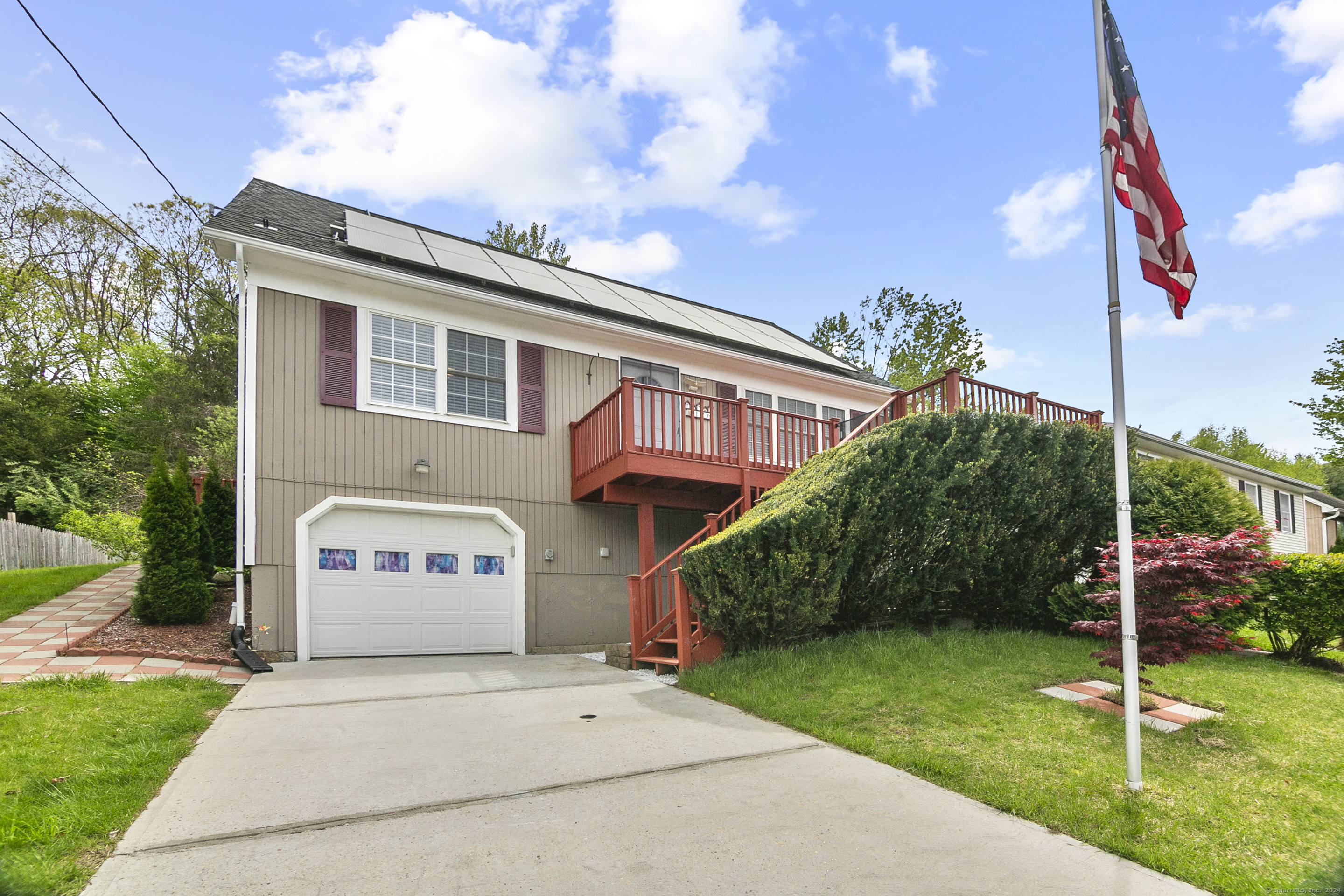 126 Kara Drive Waterbury CT 06704
