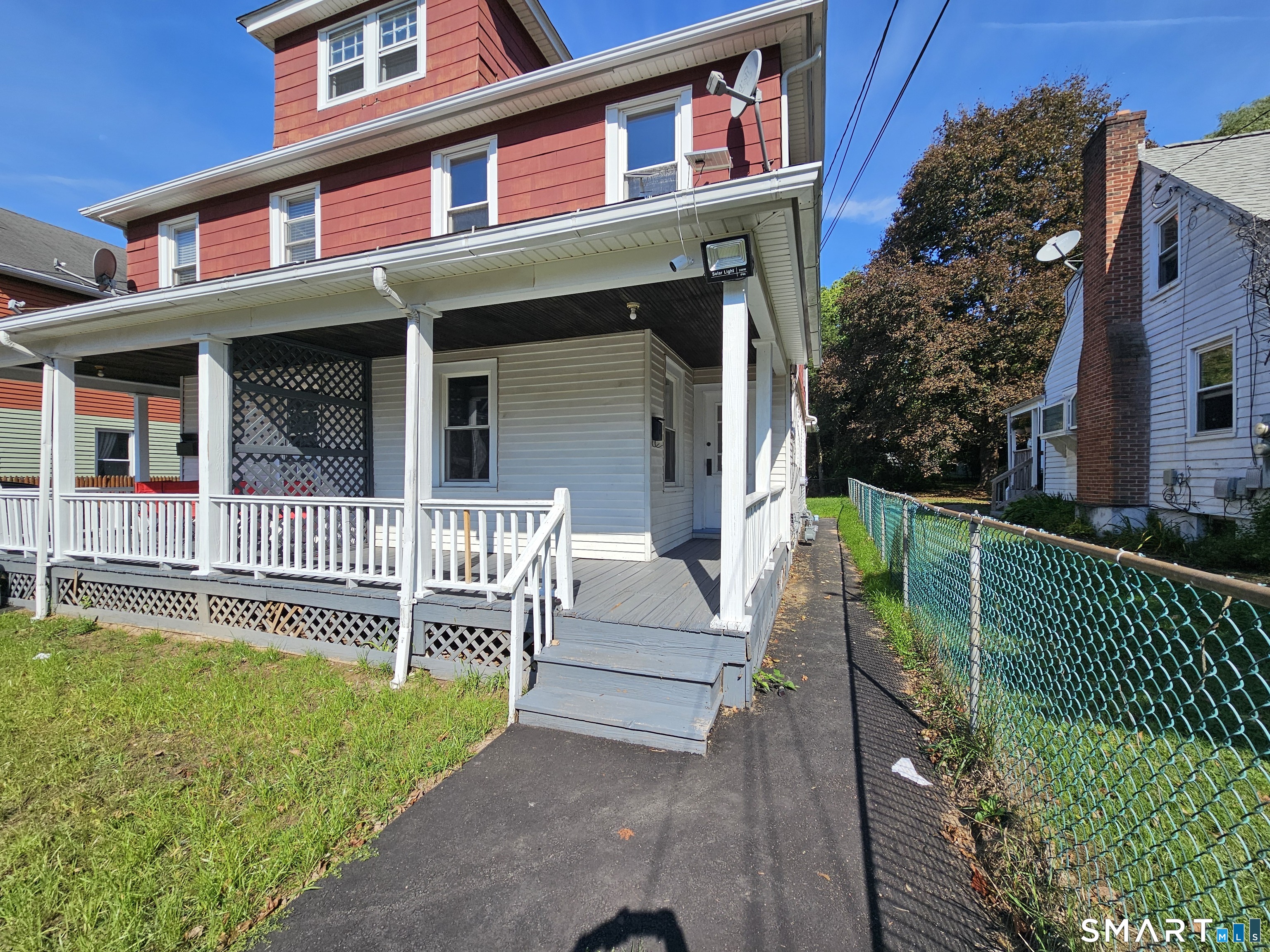243 Oak Street Manchester CT 06040