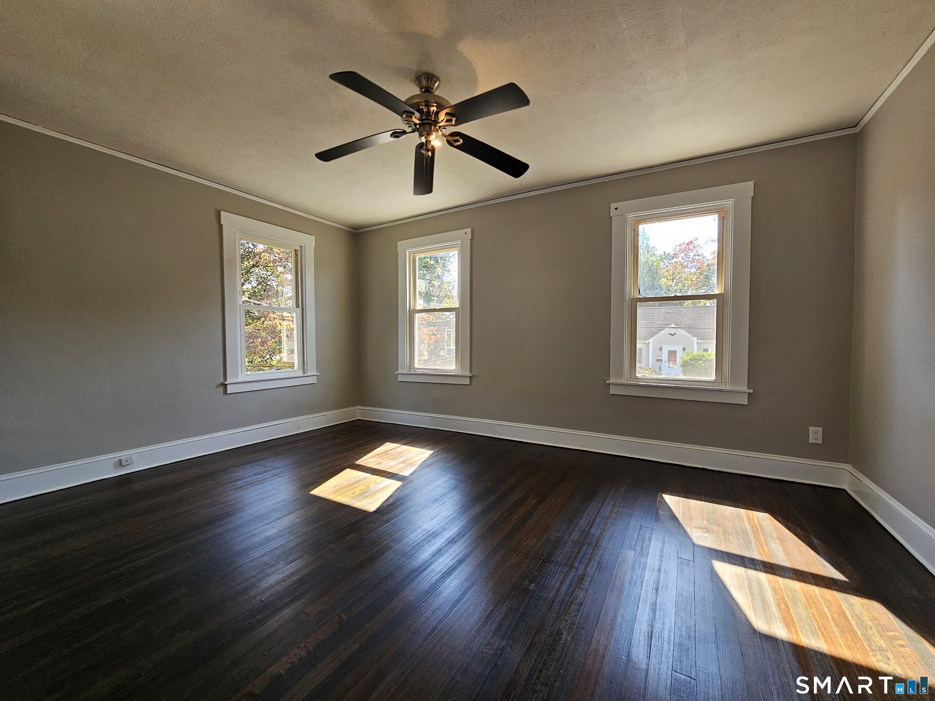 243 Oak Street Manchester CT 06040