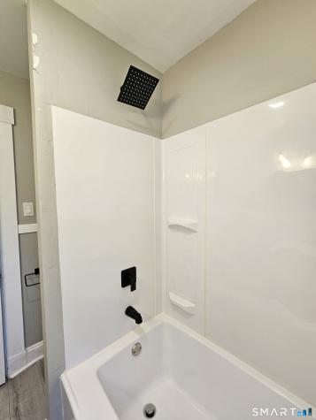 243 Oak Street Manchester CT 06040
