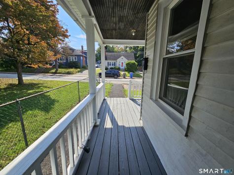 243 Oak Street Manchester CT 06040