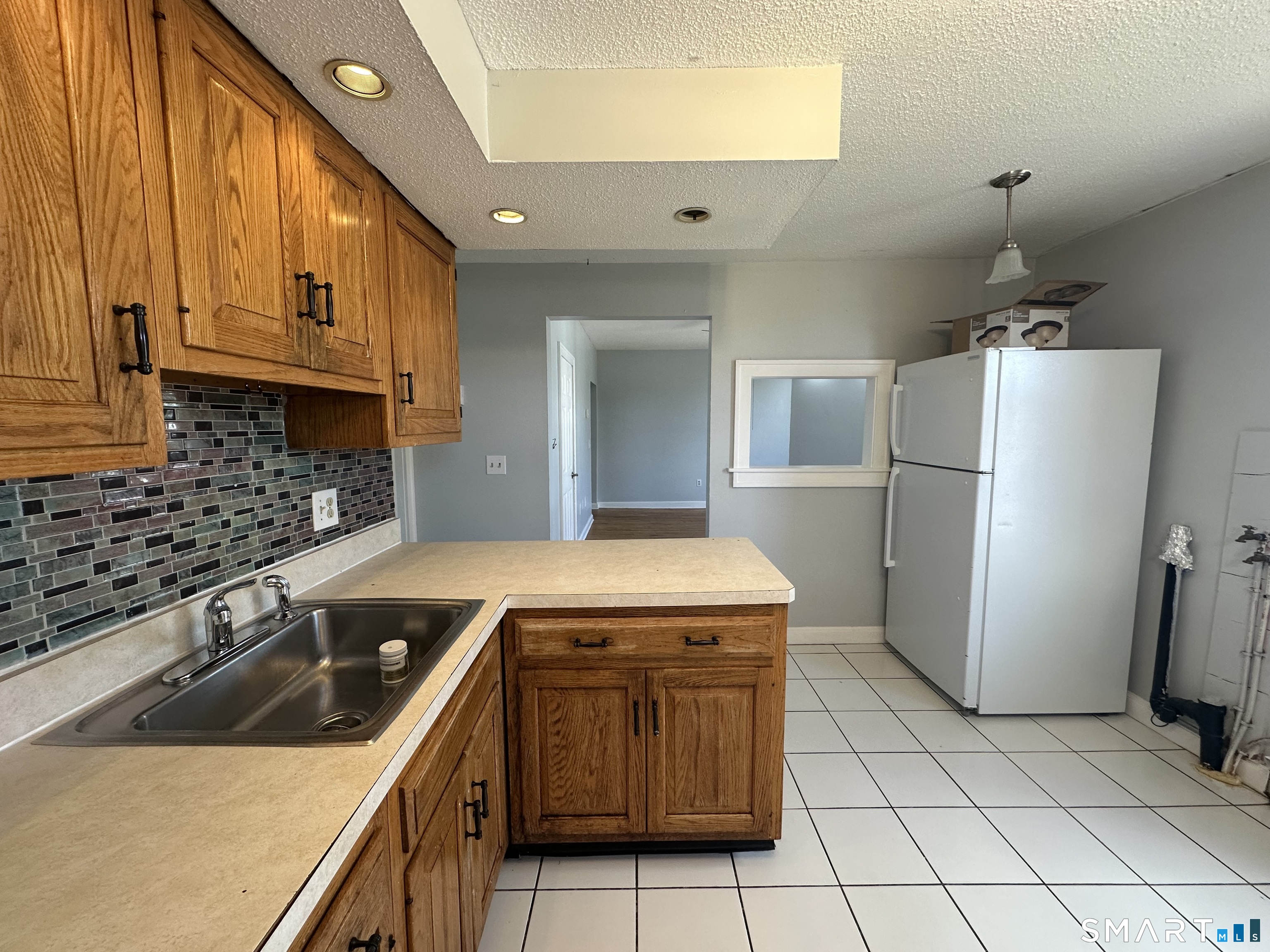 196 Ocean Avenue New London CT 06320