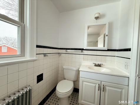 8 Garden Street Naugatuck CT 06770