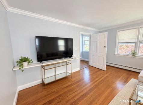 148 Gurdon Street Bridgeport CT 06606