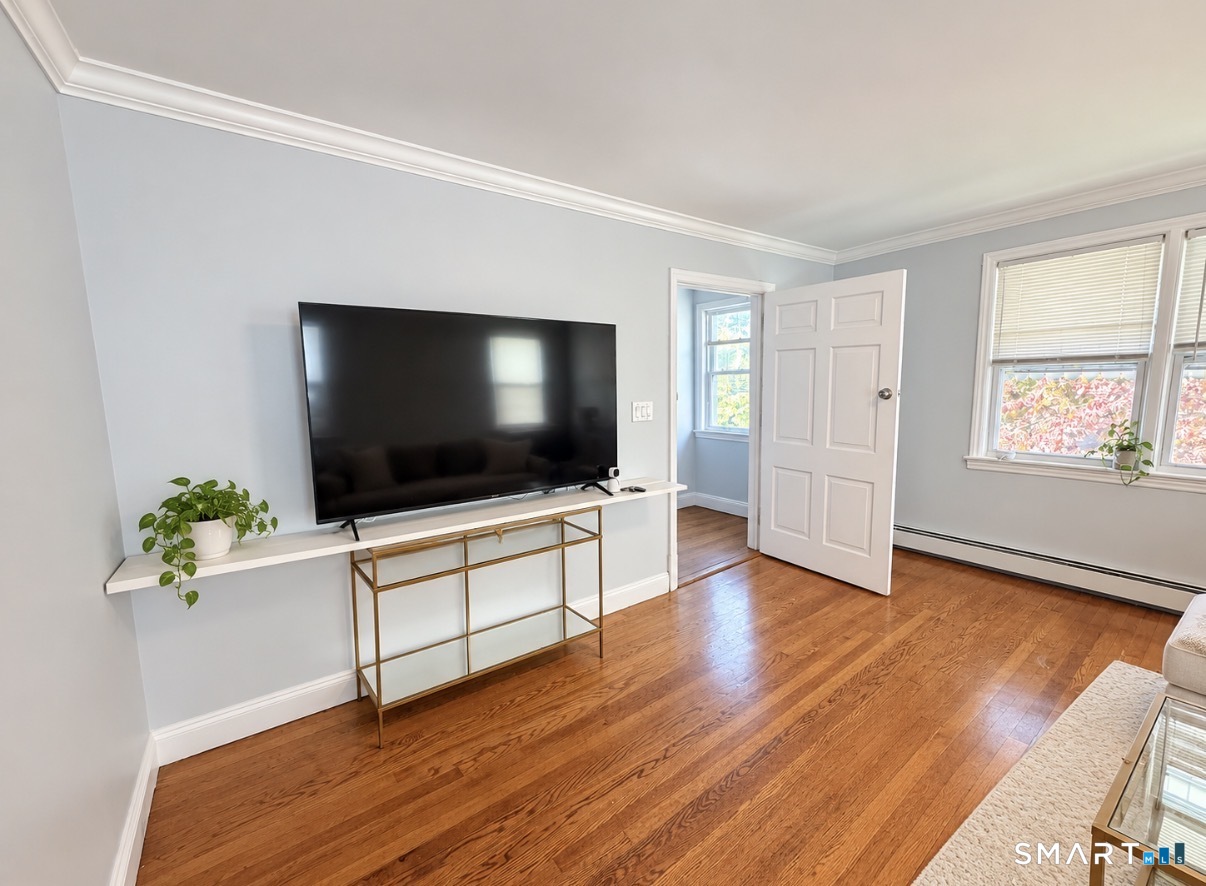 148 Gurdon Street Bridgeport CT 06606