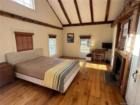 14 Quassuk Road Woodbury CT 06798