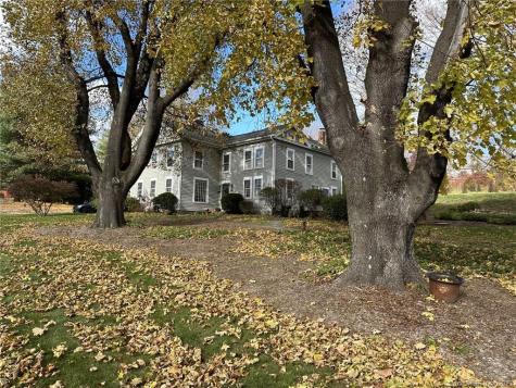 14 Quassuk Road Woodbury CT 06798