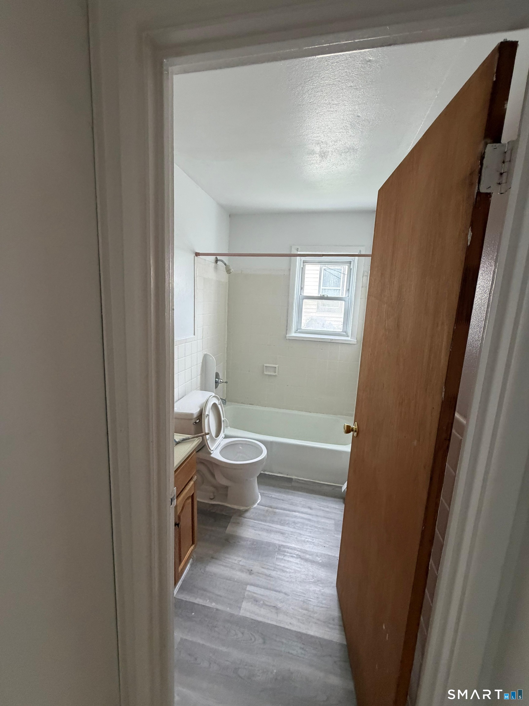 2240 East Main Street Bridgeport CT 06610