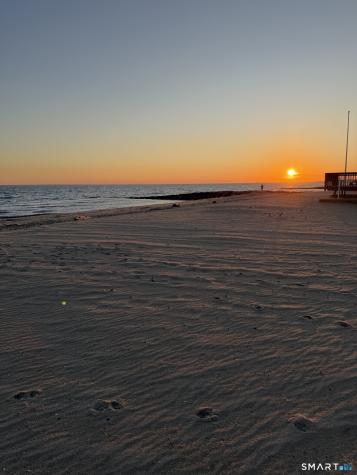 37 Seaside Lane Old Lyme CT 06371