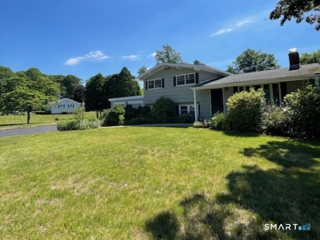 21 Mcdermott Circle Hamden CT 06518