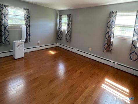 21 Mcdermott Circle Hamden CT 06518