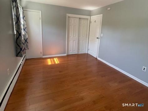 21 Mcdermott Circle Hamden CT 06518