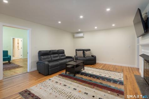 9 Woodcrest Lane Salisbury CT 06039