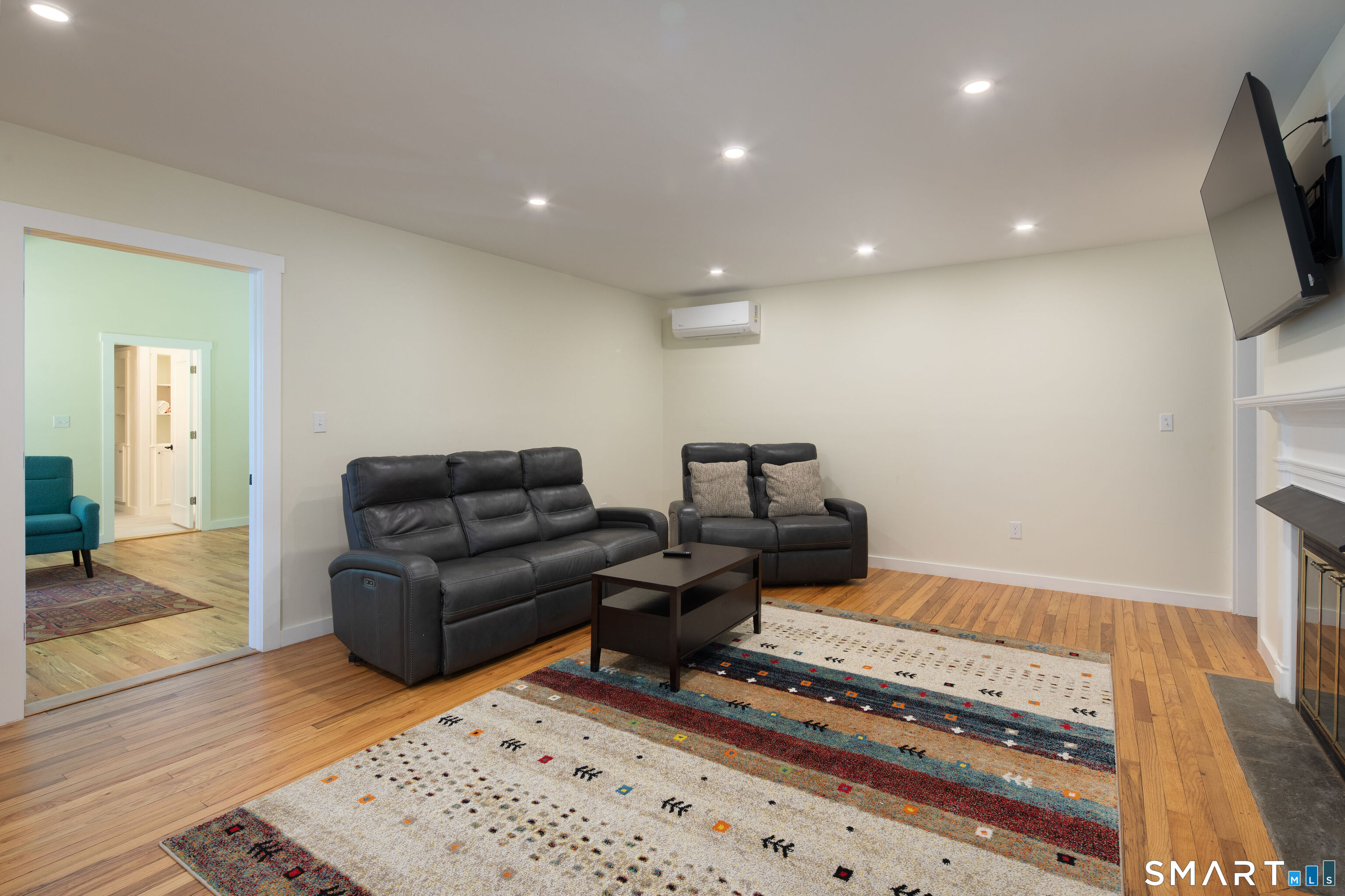 9 Woodcrest Lane Salisbury CT 06039