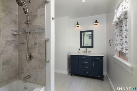 9 Woodcrest Lane Salisbury CT 06039