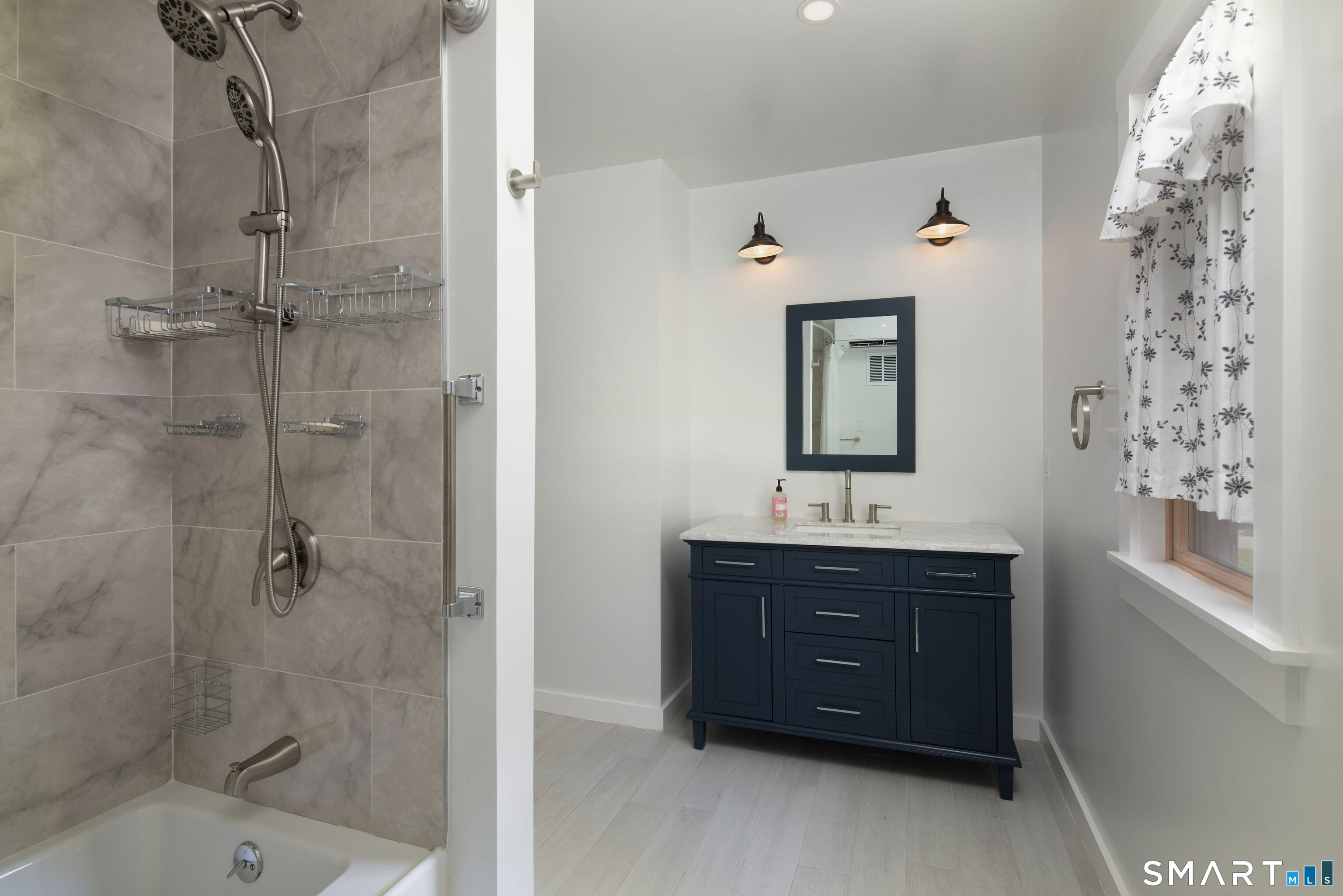 9 Woodcrest Lane Salisbury CT 06039