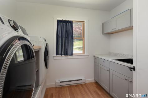 9 Woodcrest Lane Salisbury CT 06039