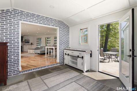 9 Woodcrest Lane Salisbury CT 06039