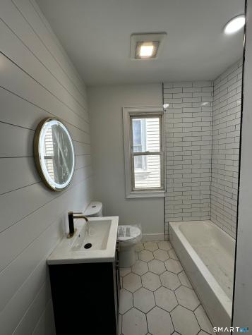 82 Howard Avenue New Haven CT 06519