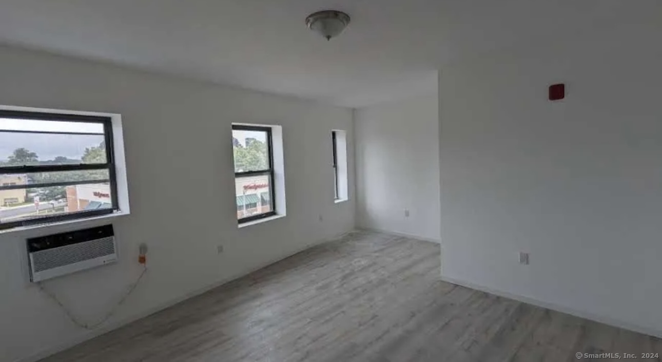 677 Fairfield Avenue Bridgeport CT 06604