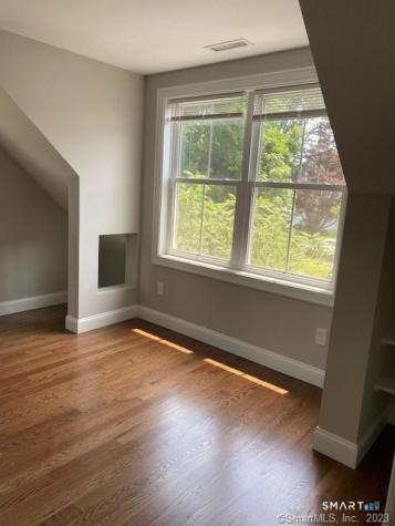 8 Svea Avenue Branford CT 06405