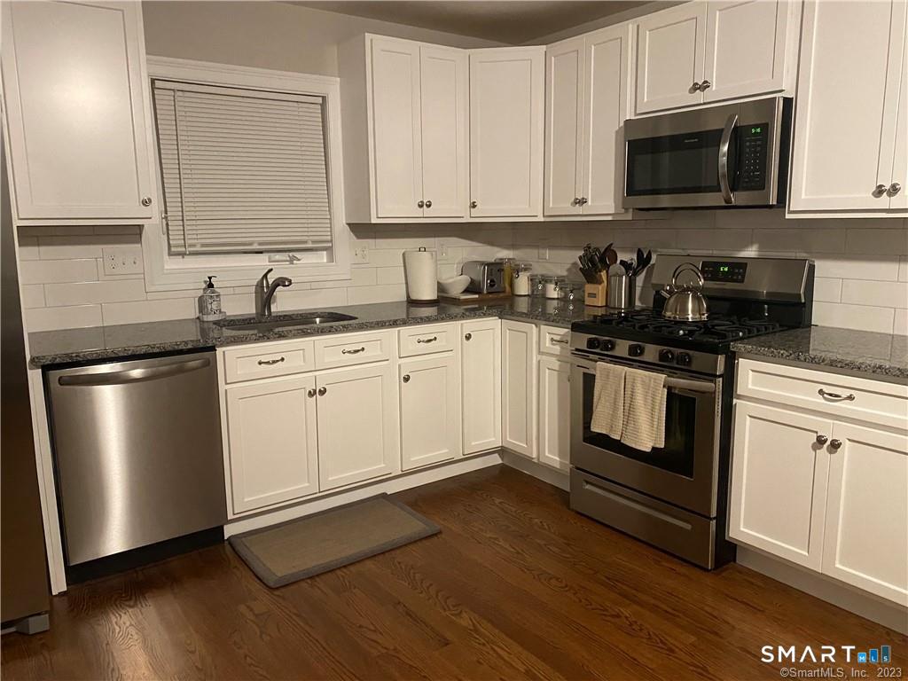 8 Svea Avenue Branford CT 06405