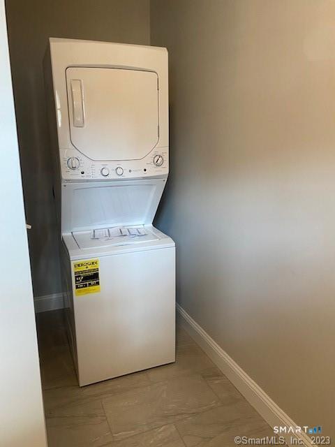 8 Svea Avenue Branford CT 06405
