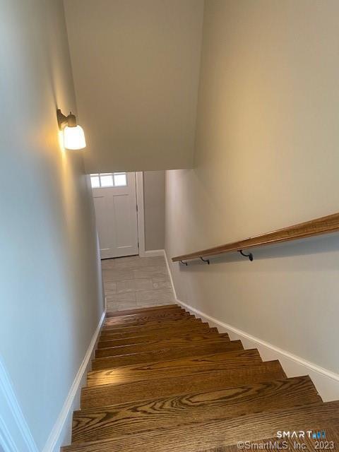 8 Svea Avenue Branford CT 06405
